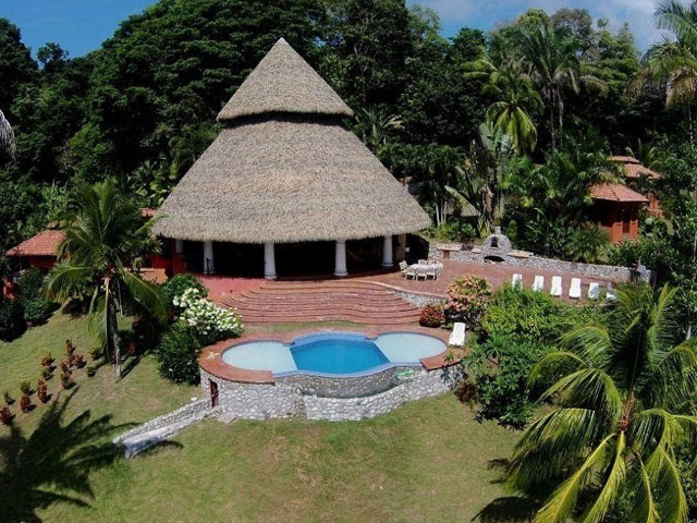 Tres Palmas: Where Paradise Meets Reality in Costa Rica