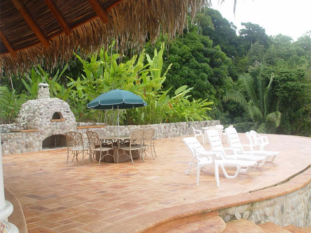 Luxury on a Budget: Tips for Finding Affordable Costa Rica Villa Rentals